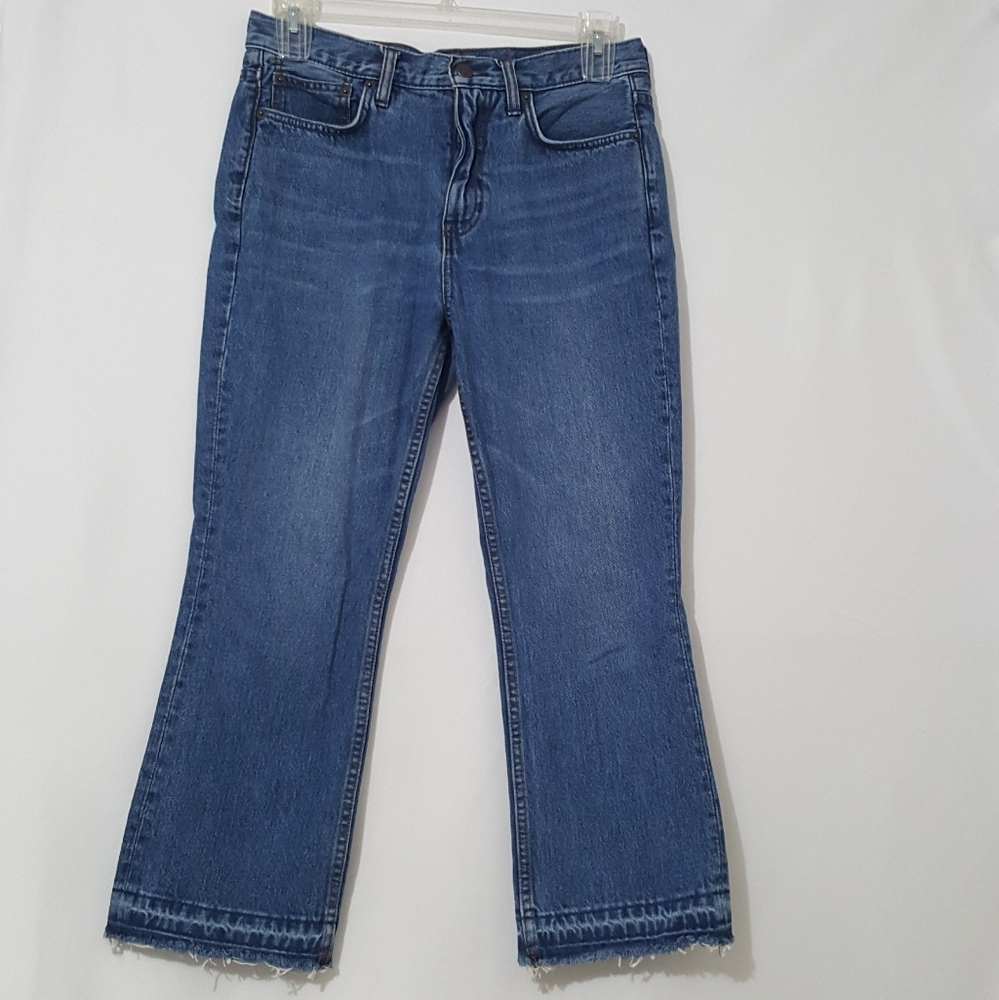 Free people Chelsea cropped jeans  size 28